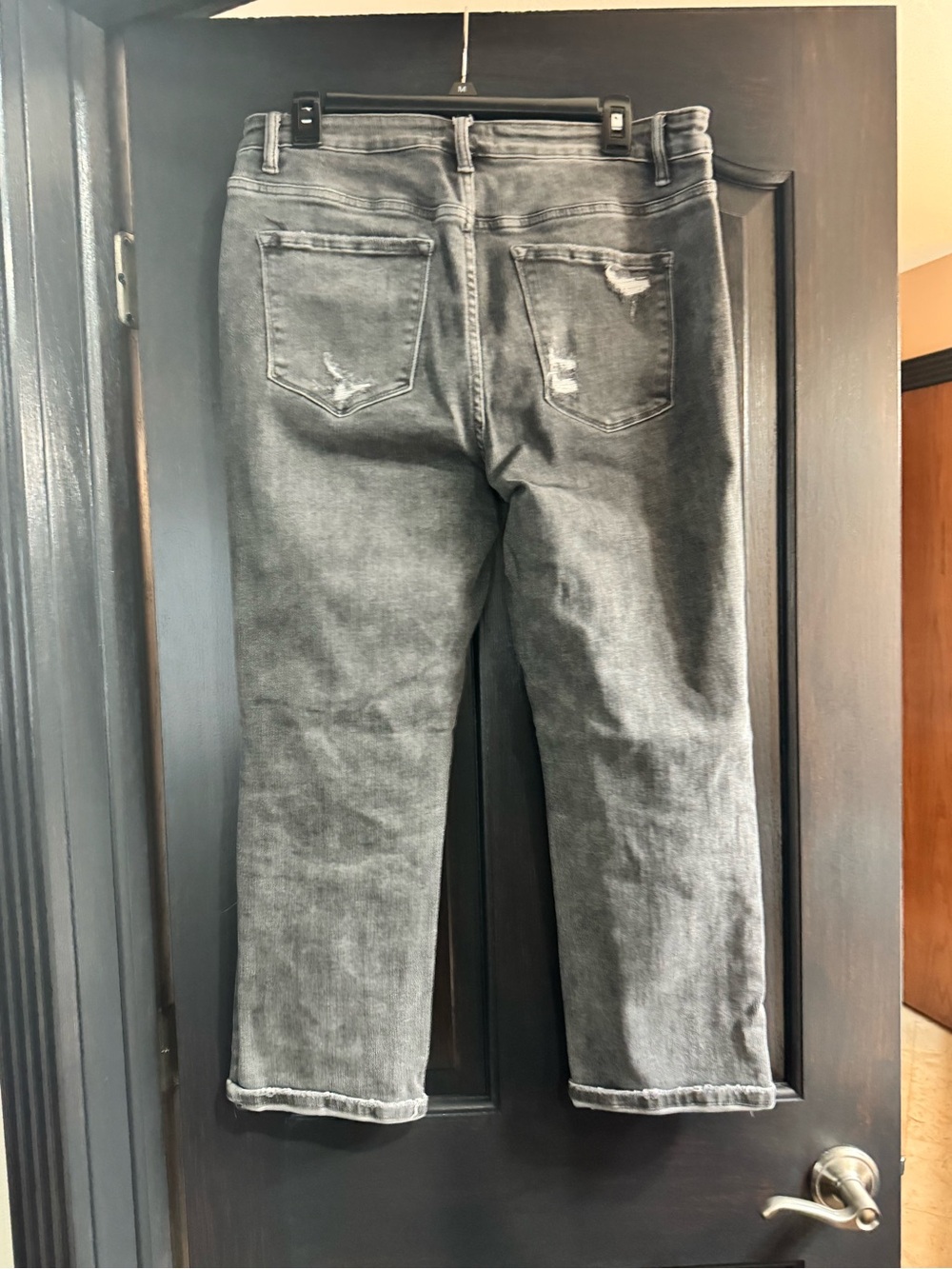 VERVET BY FLYING MONKEY Distressed Gray Cropped Jeans - Picture 2 of 9
